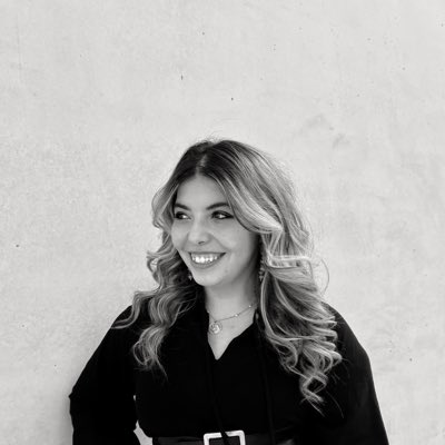CristinaCSM_'s tweet photo. #NuevaFotoDePerfil https://t.co/hU2i5205pK