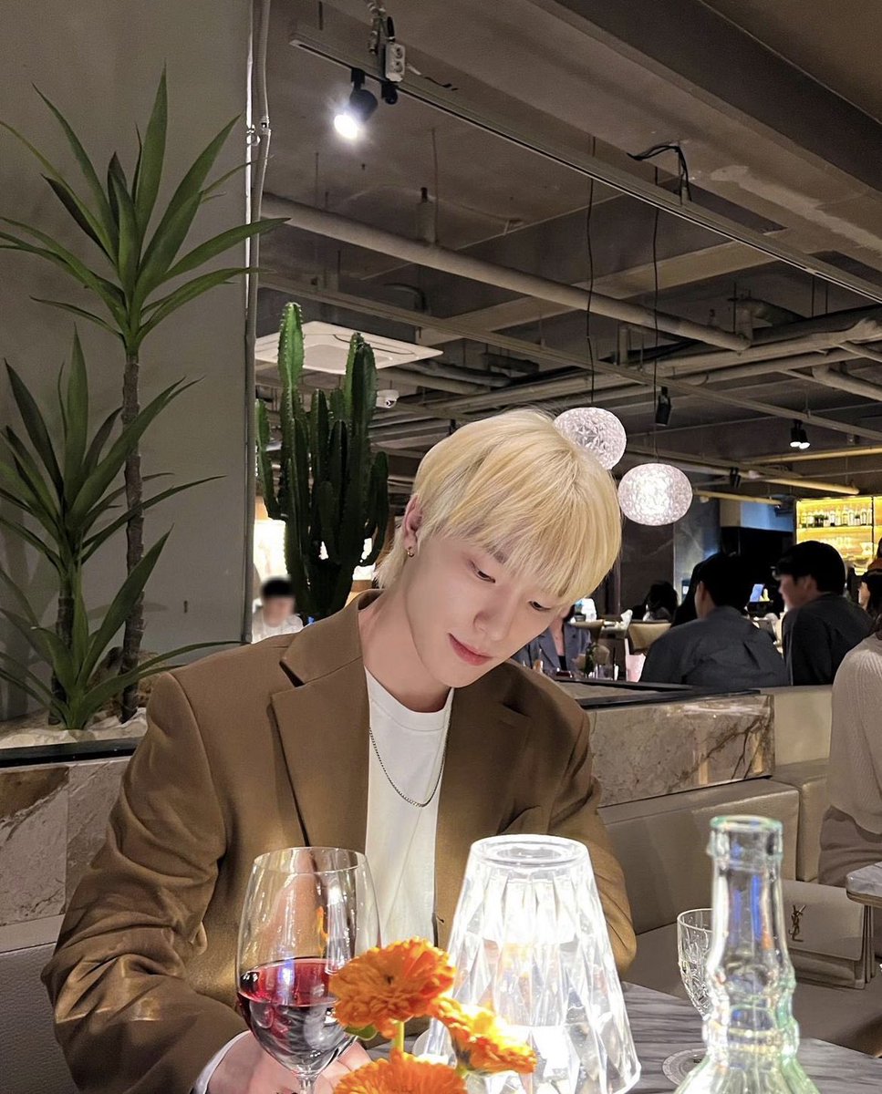 the8suit's tweet photo. —  free gcash ! 

 🐯🎱  100 php 
 🎱 —   2 winners of 100 php
 🐯 —   like &amp; retweet this tweet
 🎱 —   will end tom at 23:00

<wts lfb wtb lfs  seventeen hoshi seungkwan dino scoups joshua the8 dk vernon jeonghan wonwoo mingyu woozi jun giveaway> https://t.co/s3efztHVuI