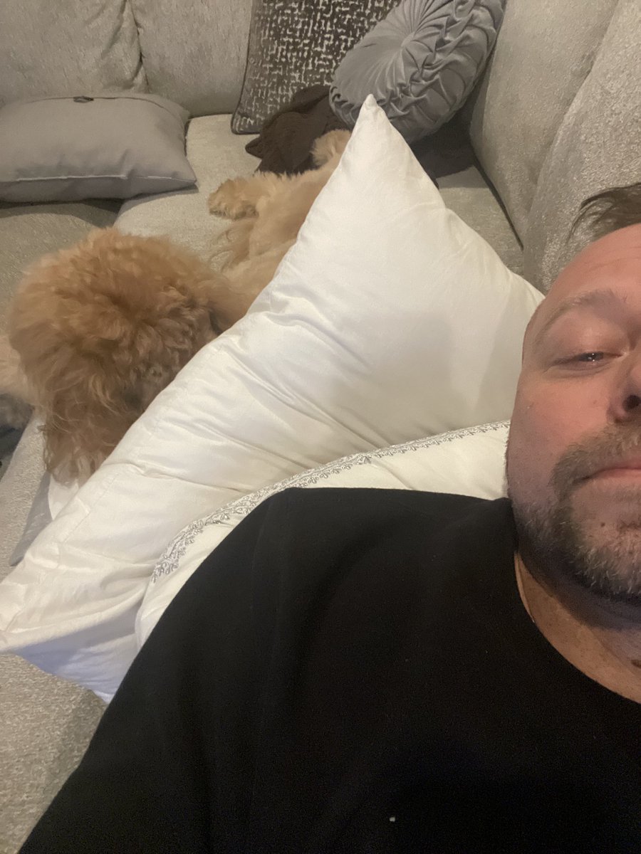 TheMattBongiovi's tweet photo. Just a man with his pal #doodlife https://t.co/02yEIl0mr6