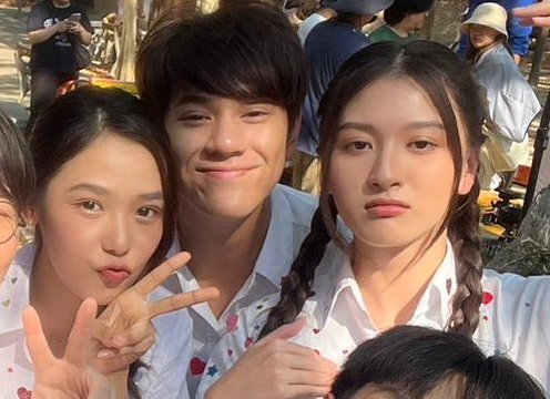 Subsequent_ly's tweet photo. Our #NanonFilm and #NanonView  💙🤗💘
@mynameisnanon
#mynameisnanon #filmracha #view_benyapa https://t.co/xZiXHwZGpF