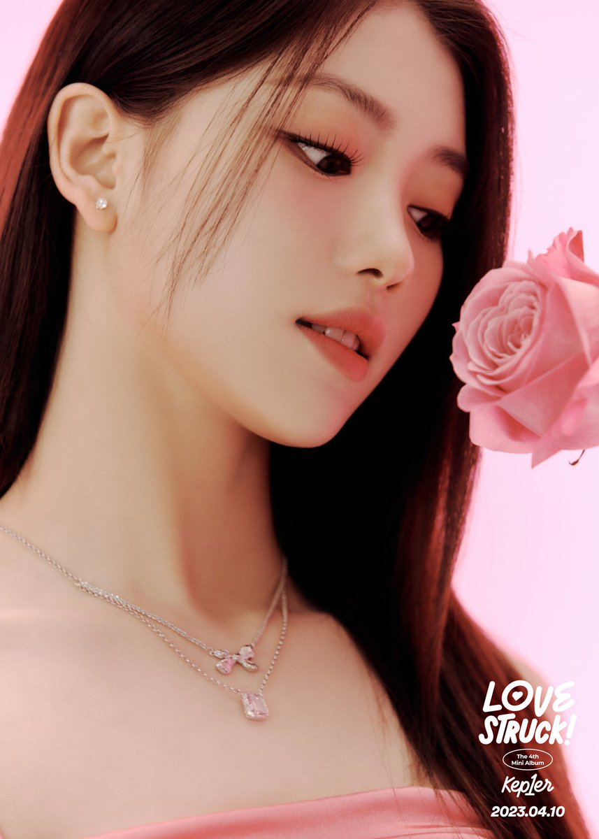 duanxiangg's tweet photo. เสิ่นเสี่ยวถิงสวยมากจริงๆ แบบ นี่แหละตัวท็อปวิชวลเจนสี่ ㅠㅠㅠㅠㅠ 💗 https://t.co/GjCoynfGrv