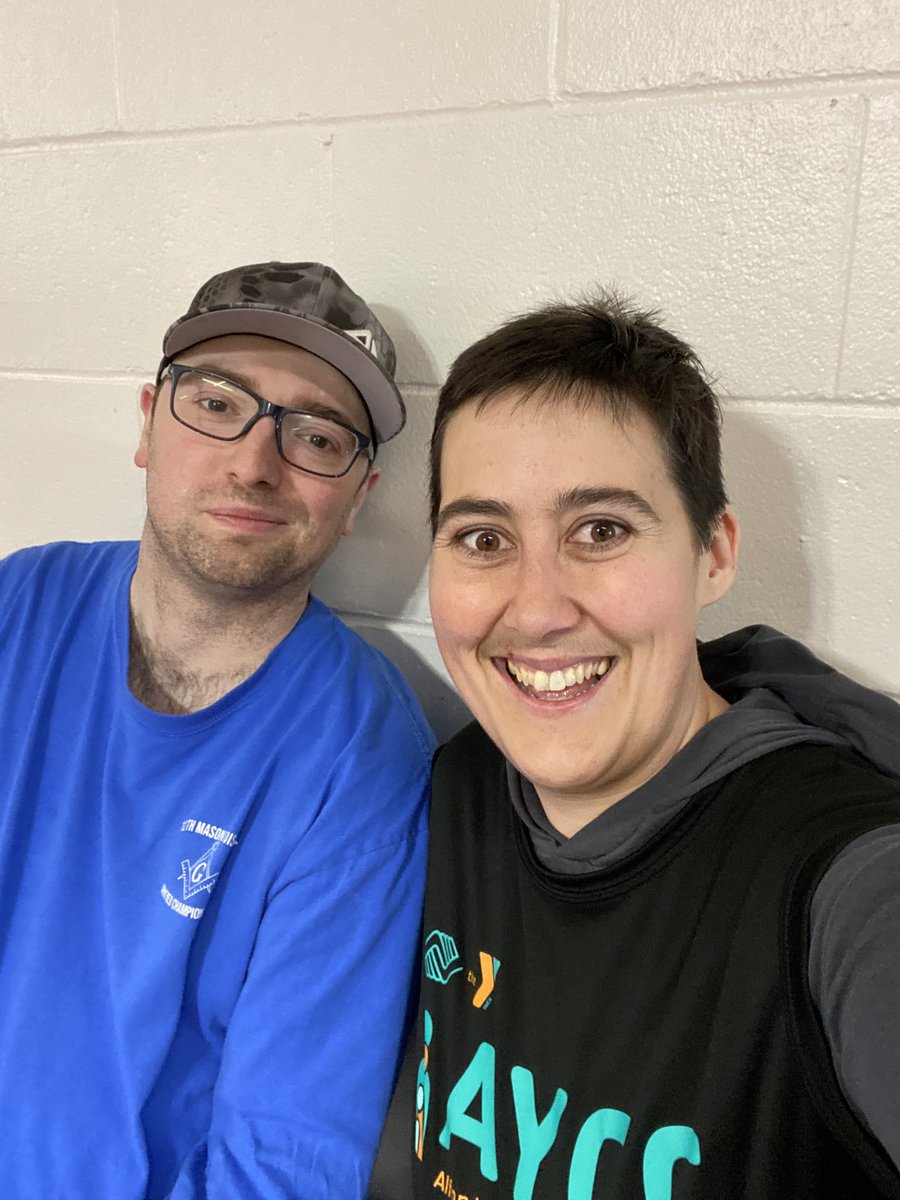 MathieuRegan17's tweet photo. Maine weather is wicked windy and 20 degrees outside so I had to complete the final virtual Indy milers training race indoors at the track. Yet again π« . Had my buddy Shaun come walk the back half with me! Huge help. Beat my 3 hr time goal. #IndyMilers #IndyMiniTraining https://t.co/bc4H6BTBAW