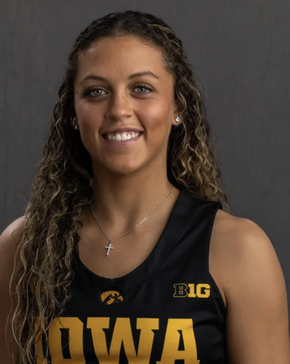 LanceMcAlister's tweet photo. Also, of note
@IowaWBB Gabbie Marshall played @MNDCougsBBall
https://t.co/f1M8uUAO6i https://t.co/UywiDbMwC3