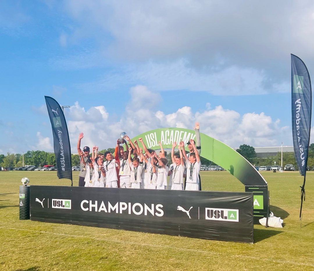 USL Academy Cup Champions!! Congrats to our U13 boys who knocked off South Carolina United SC 1-0 in the final!

#lrrangers #path2pro #littlerock #uslacademy #BringYourAGame