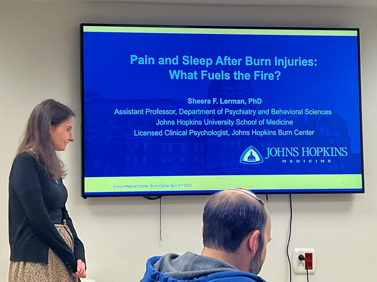 tomer_md's tweet photo. Great visiting lecture at the @sheba_medical Burn Center by Dr. Sheera Lerman from the Johns Hopkins Burn Center about the unique nature of burn pain and the specialized care it requires. #BurnSurgery #PainManagement #MedTwitter #FutureSurgeon #MultiDisciplinary #Collaboration https://t.co/n7ZIN6kQxu