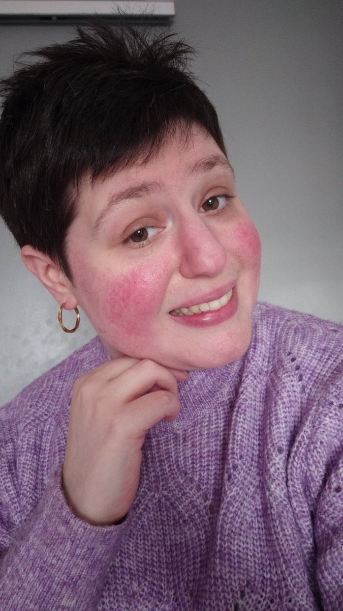 Aline 🌅🌹🌹🌹💋💏💍🇨🇵🇮🇹 💗💗 (@hungleradeline1) on Twitter photo 