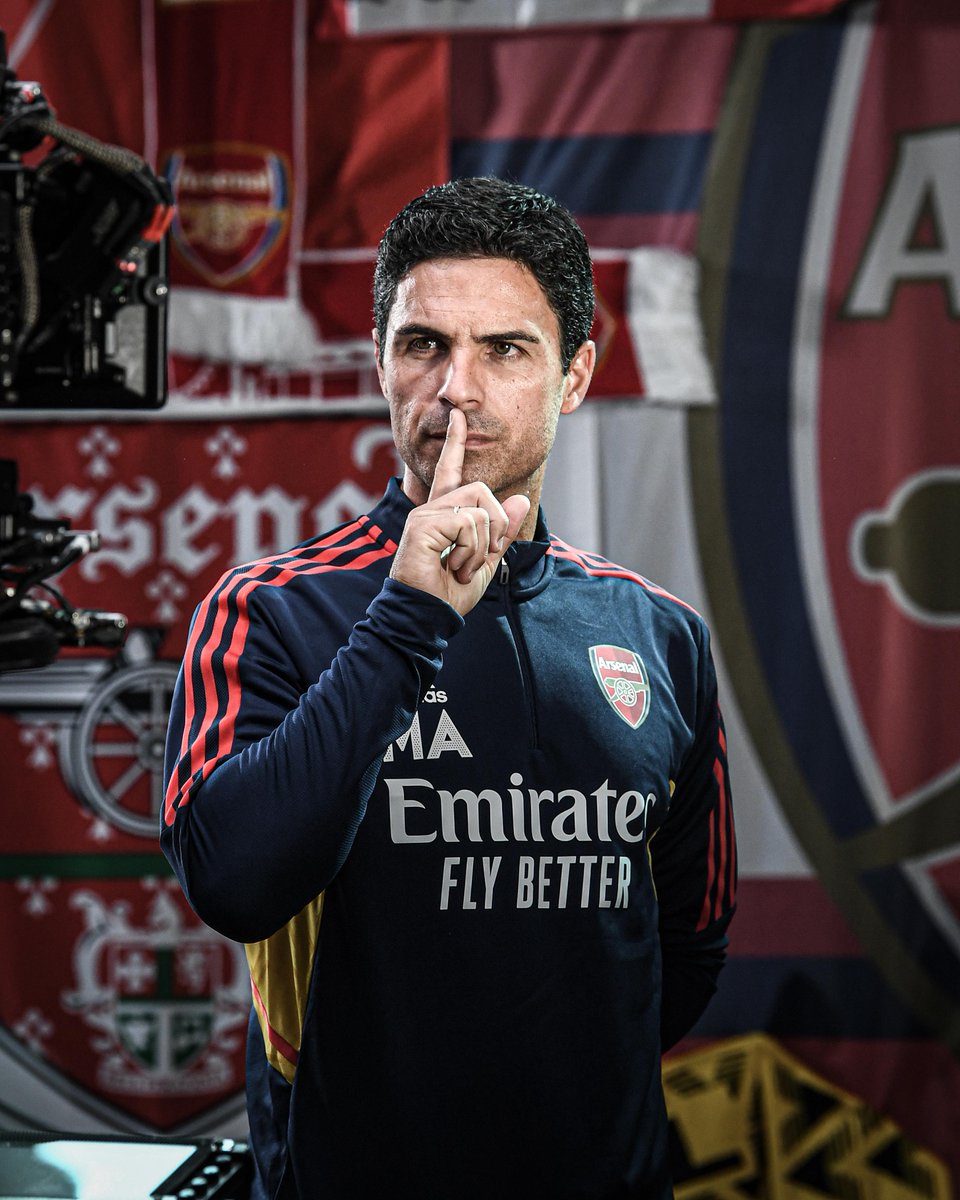 ESPNUK's tweet photo. Arsenal are currently:

34 points ahead of Chelsea
30 points ahead of Liverpool
23 points ahead of Tottenham
22 points ahead of Man United

📈📈📈 https://t.co/RyaH7fbBDE