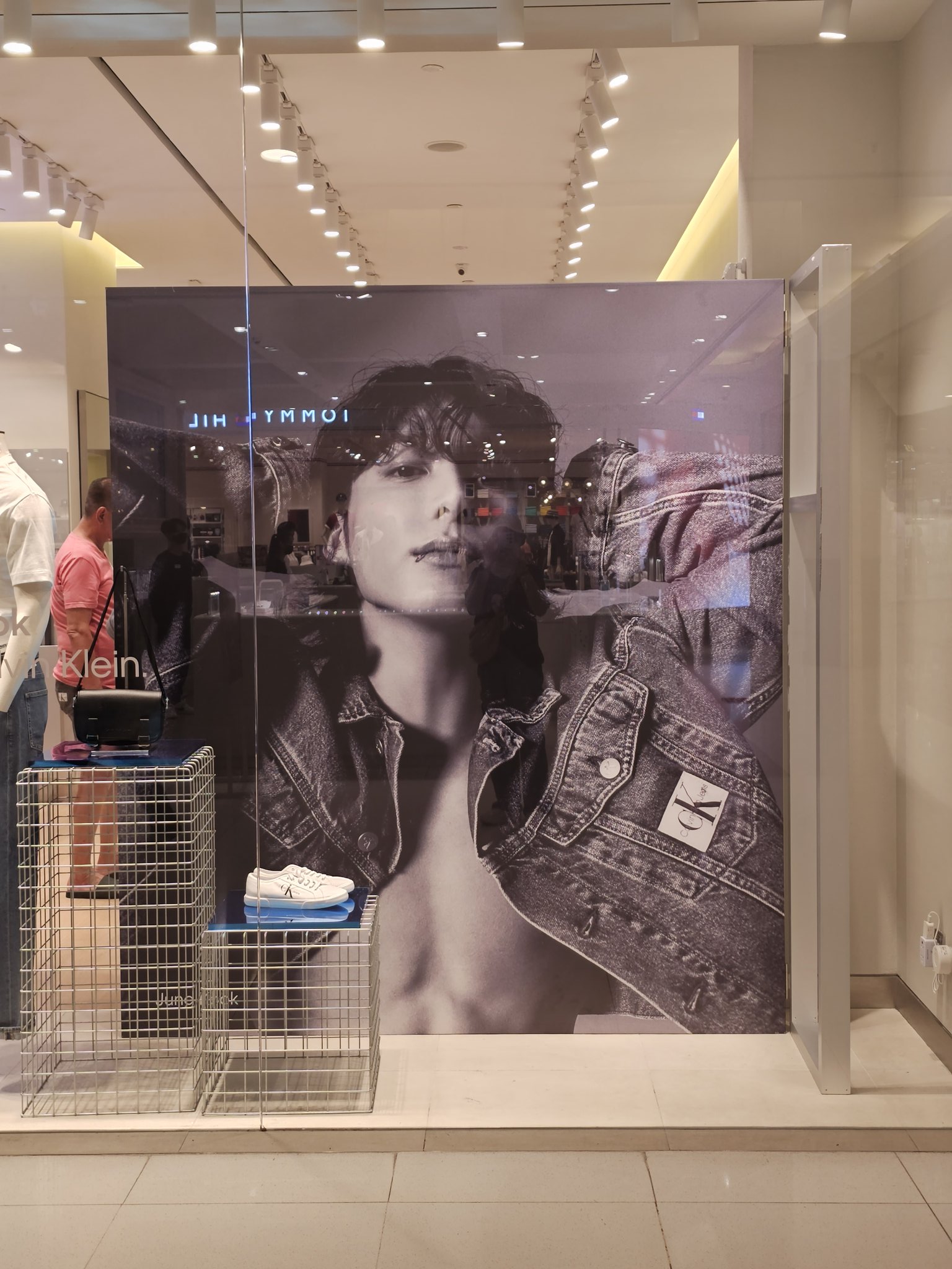 Calvin klein jeans sunway top pyramid