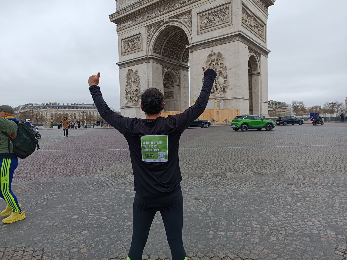 ECI_TFE's tweet photo. l'initiative européenne pour la première génération sans tabac au #ParisMarathon 
#tobaccofreeeurope

Signez eci 

https://t.co/qICDhSd9km https://t.co/DY8cmpbJhi