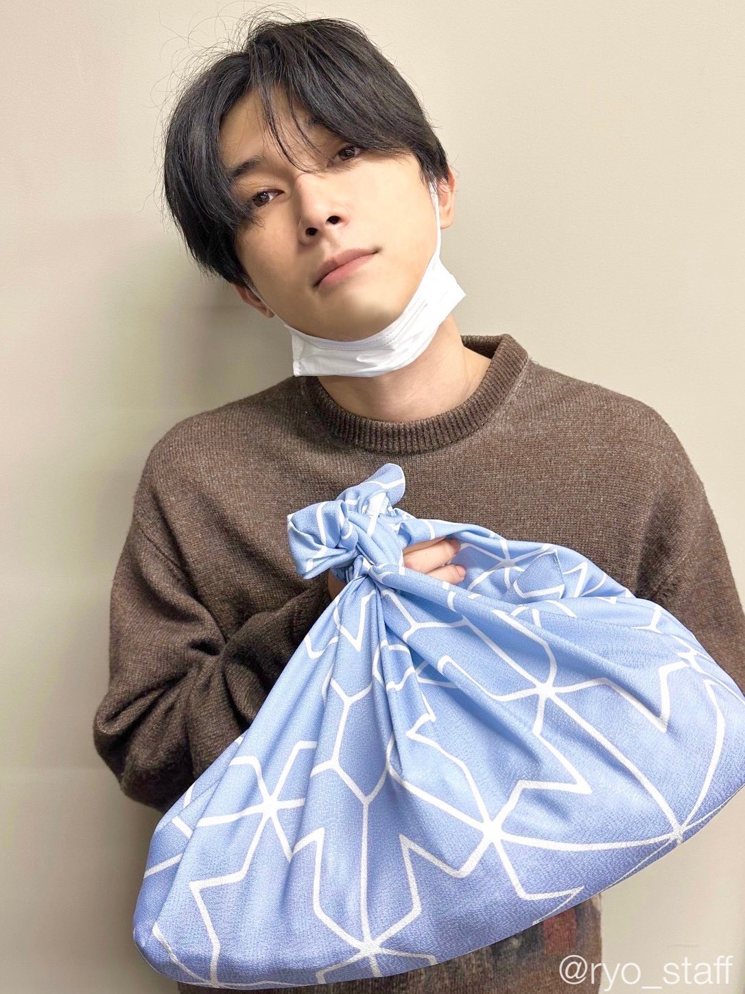 ★最終値下げ★吉沢亮カレンダー2013 吉沢亮 2013年カレンダー - メルカリ