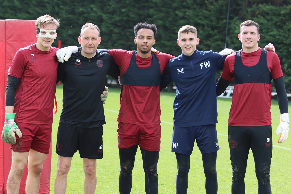 Reflecting on a good week
3 points ✅ 
Clean sheet ✅ 
U15 Finn training with the first team - great experience for the young man👏