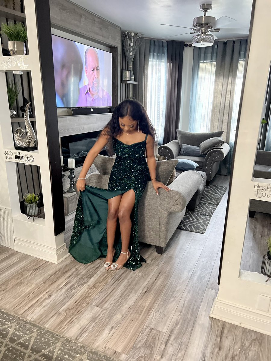 Dee, M.Ed tweet media