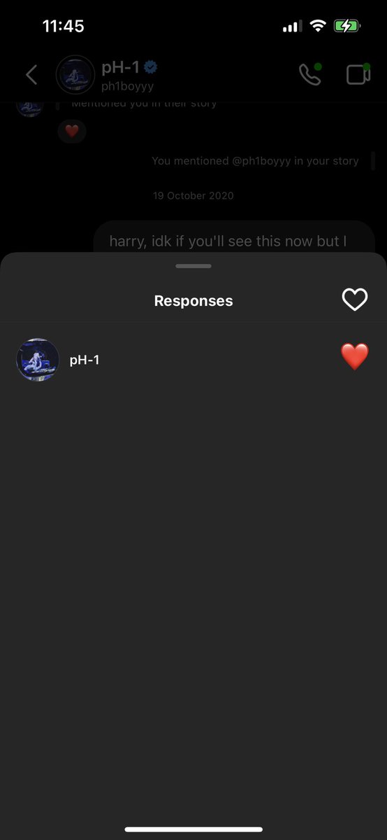 MomoFulkumari's tweet photo. harry always checks his dms 😤😤 https://t.co/LRdeqQMxUE