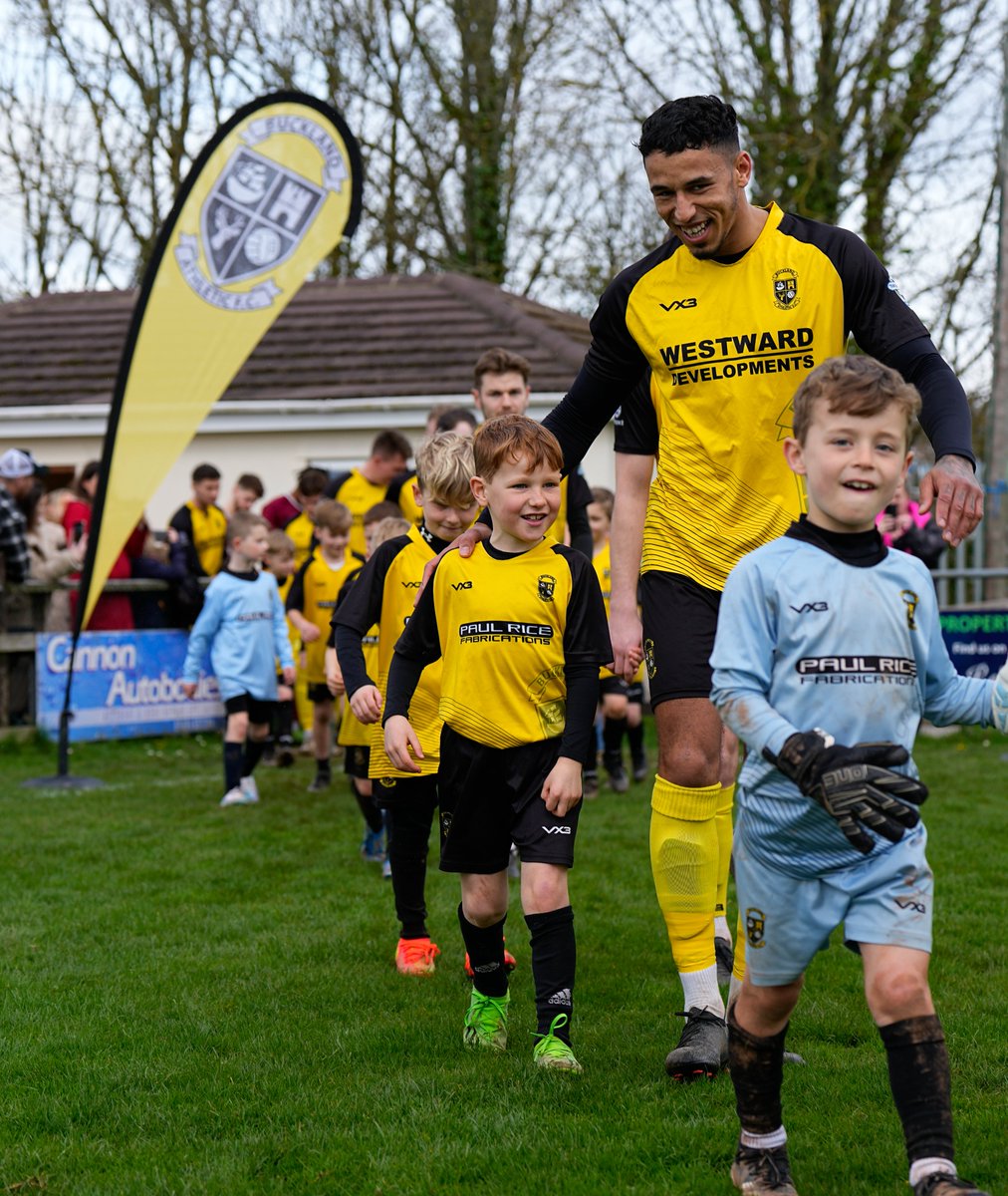 Toejam237 on Twitter "Buckland v Keynsham Town"