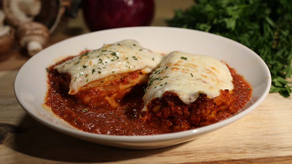 Save a little money on your favorite Avanti's menu items when you order online! Now offering 10% off with code "TENOFF" at avantispeoria.com