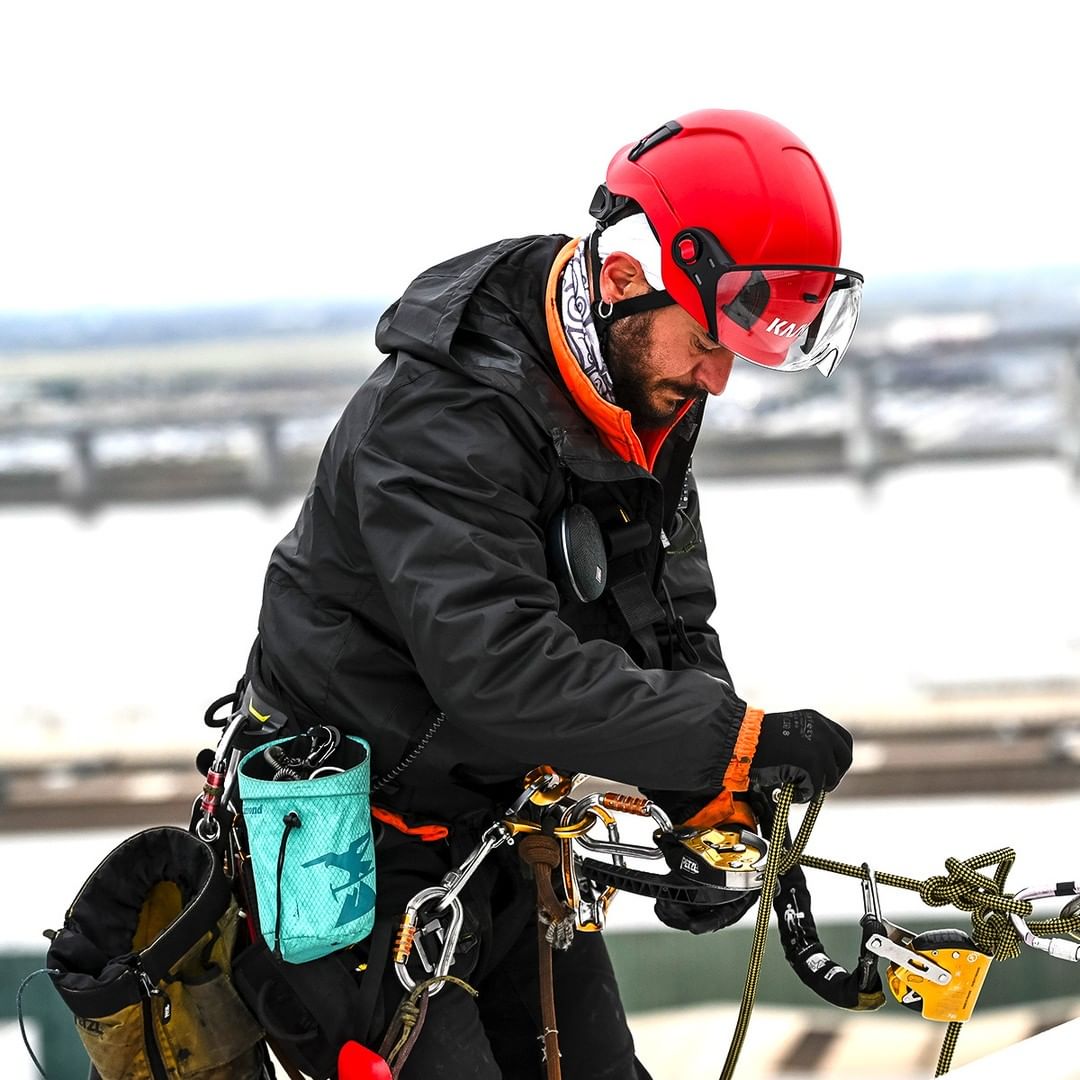 mtnshopemea's tweet photo. Take your performance to new heights with our range of high-quality fall protection equipment! #petzl #kask #fallprotection

View our full range over at: https://t.co/OXIOdlccpt https://t.co/HGG3Eg94jl