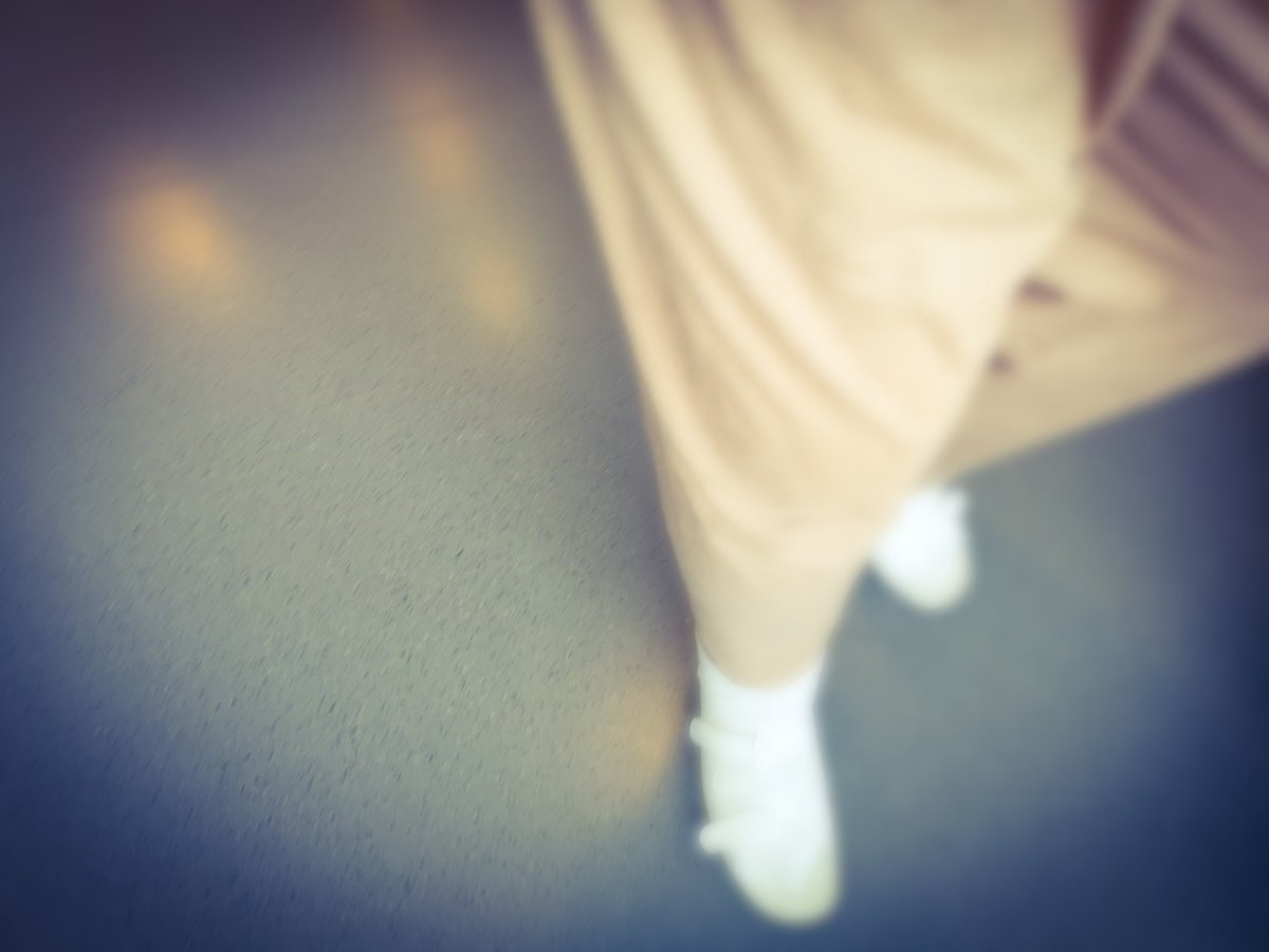 päivä numero 14.

ei jaksa enää ottaa valokuvia.

(its hammer time)

#haartman
#meilahti