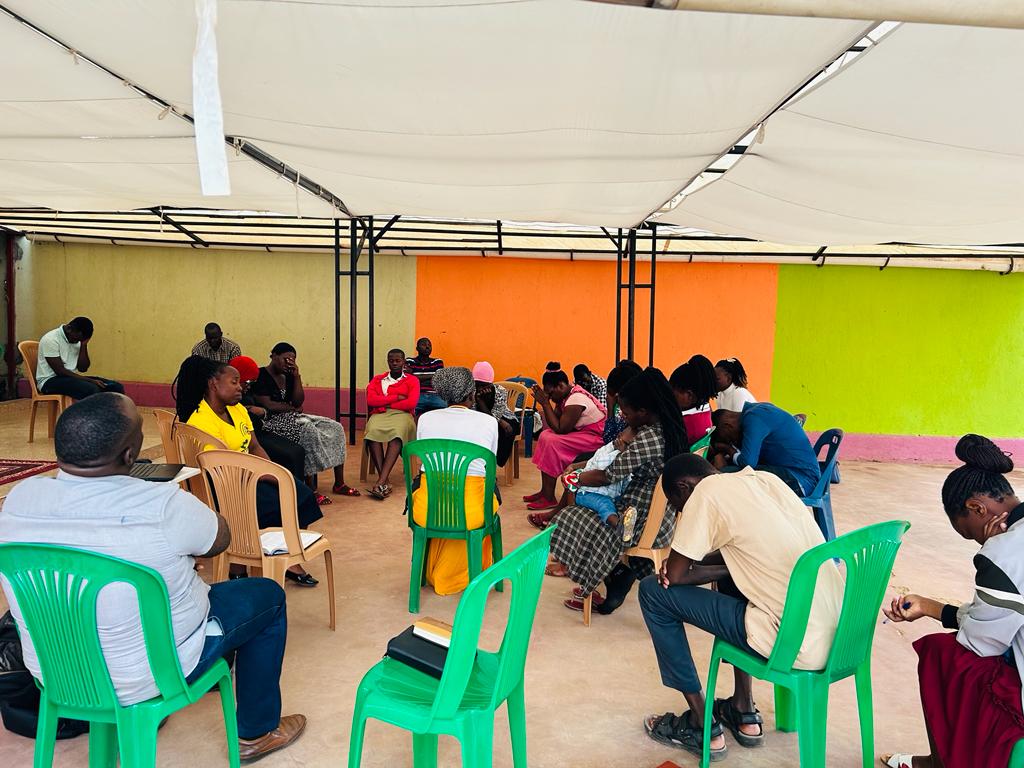 sdaemmaus's tweet photo. Emmaus Seventh-day Adventist Church || Prayer and Fasting Day || 02nd April, 2023

A praying Church will experience the latter rain

#sdaemmaus
#LoveGod
#LoveEachOther
#ReachOut
#NotIButChrist https://t.co/OAMuT04Mno