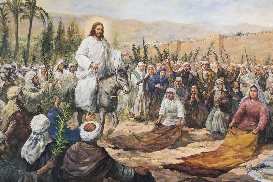 #شعنينة_مباركة 
هوشعنا  هوشعنا 
مبارك للاتي باسم الرب