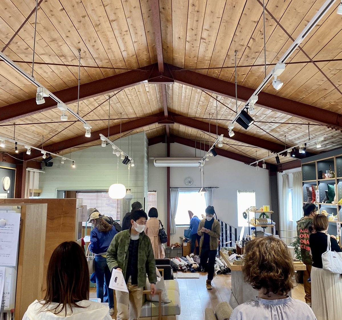 鈴木 大悟 | ソファD2CブランドMANUALgraph代表 tweet media