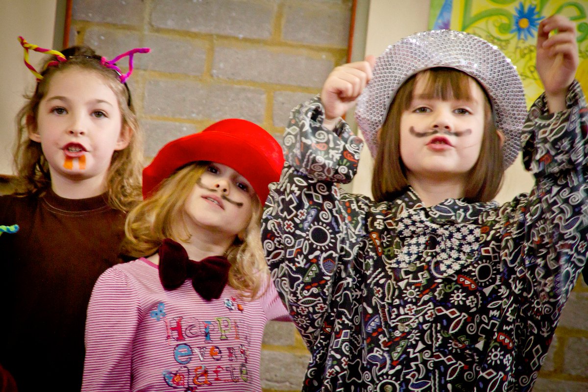 dramabuds's tweet photo. Easter Drama Workshops for 4 - 16 year olds - https://t.co/RMaKQS8T5M https://t.co/Znk0bJ65H9