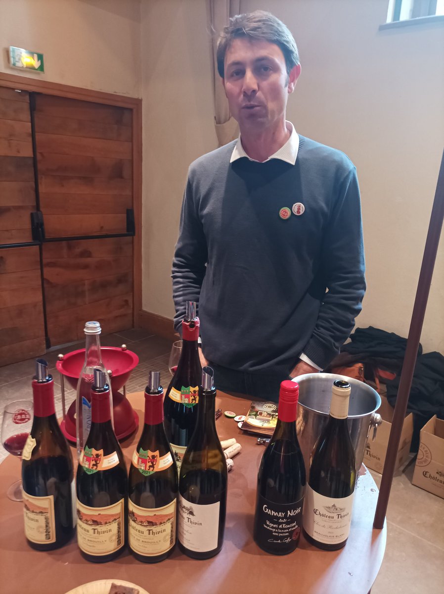 bibbourgogne's tweet photo. Web Review wine organic burgundy region BourgogneAujou1: @BBBeaujolais ça commence aujourd'hui. Toujours l'excellence des @ChateauThivin qui truste souvent le podium des dégustation de notre supplément beaujolais https://t.co/51bBGnx3AJ April 02, 2023 at 01:17PM