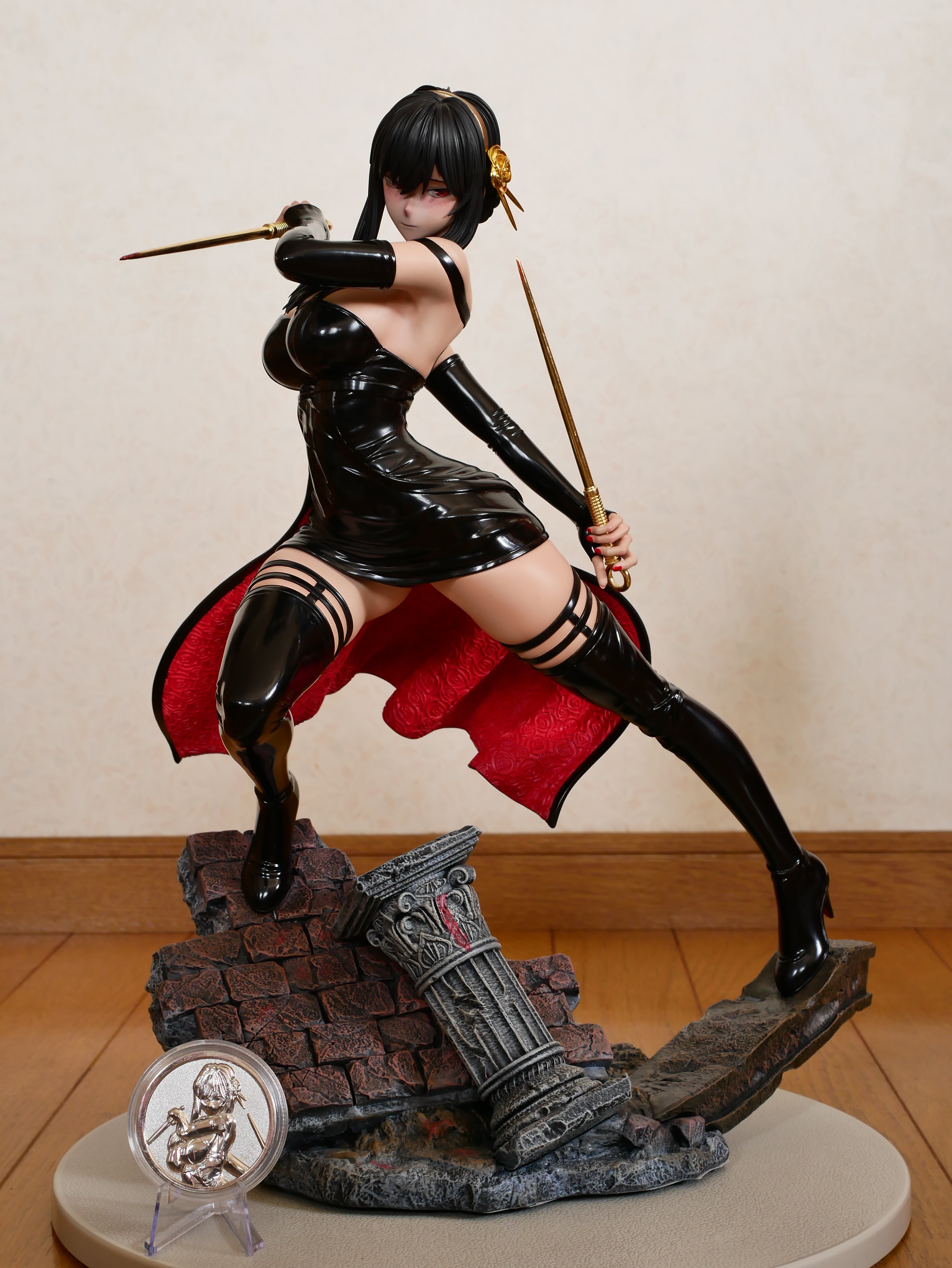 Creation Studio ヨル フォージャー フィギュア 完成品 国内発送 HHamajippa on X: 