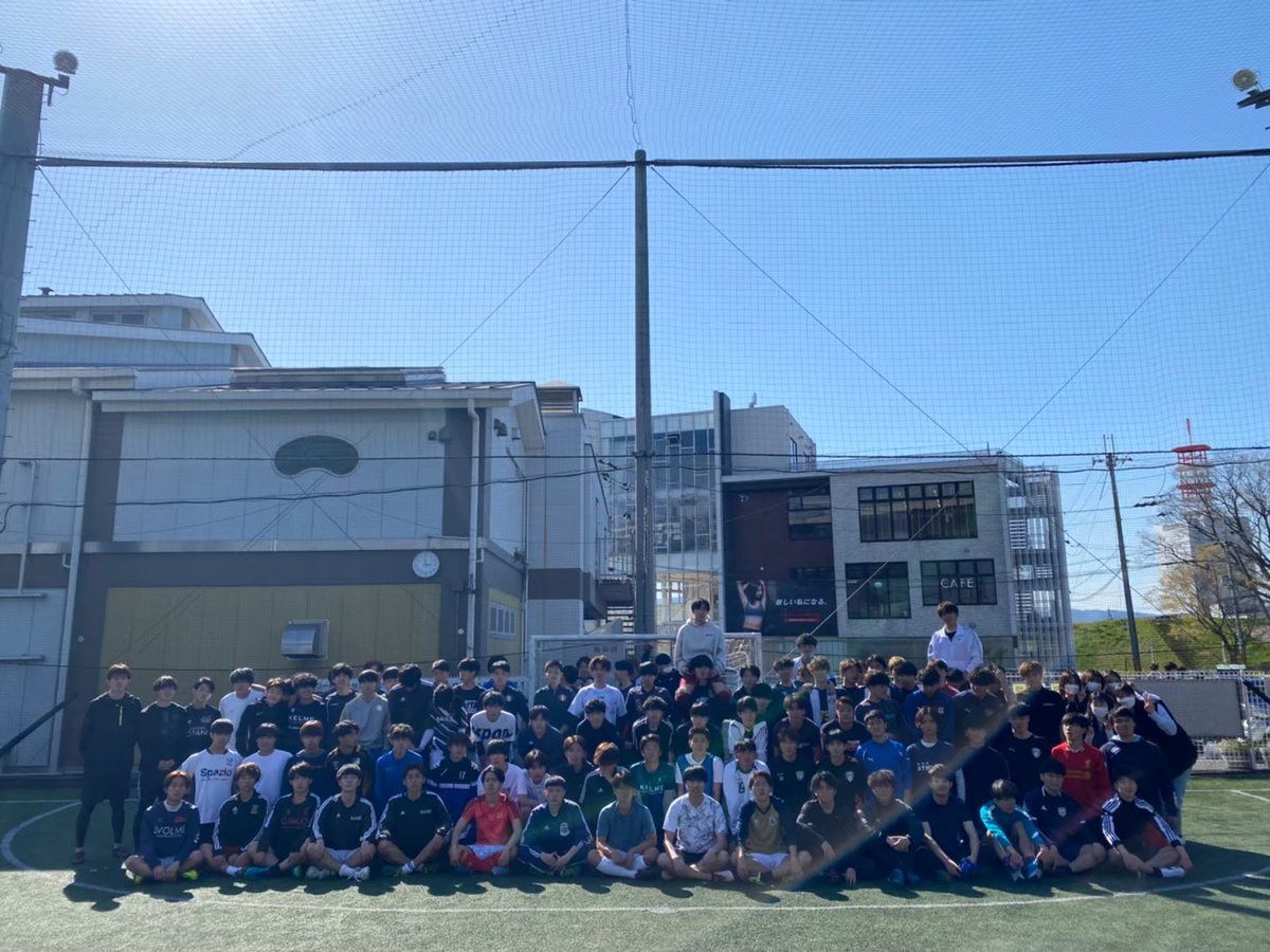 t_Genius17's tweet photo. こんにちは！Geniusです✨

明日竹田でフットサルを行います⚽️

たくさんの人が参加してくれます！
マネも初心者もお待ちしております！

参加したい人はこのラインを追加して、新歓グループに入りたいことを伝えてください😽 https://t.co/bEp46PT7fv