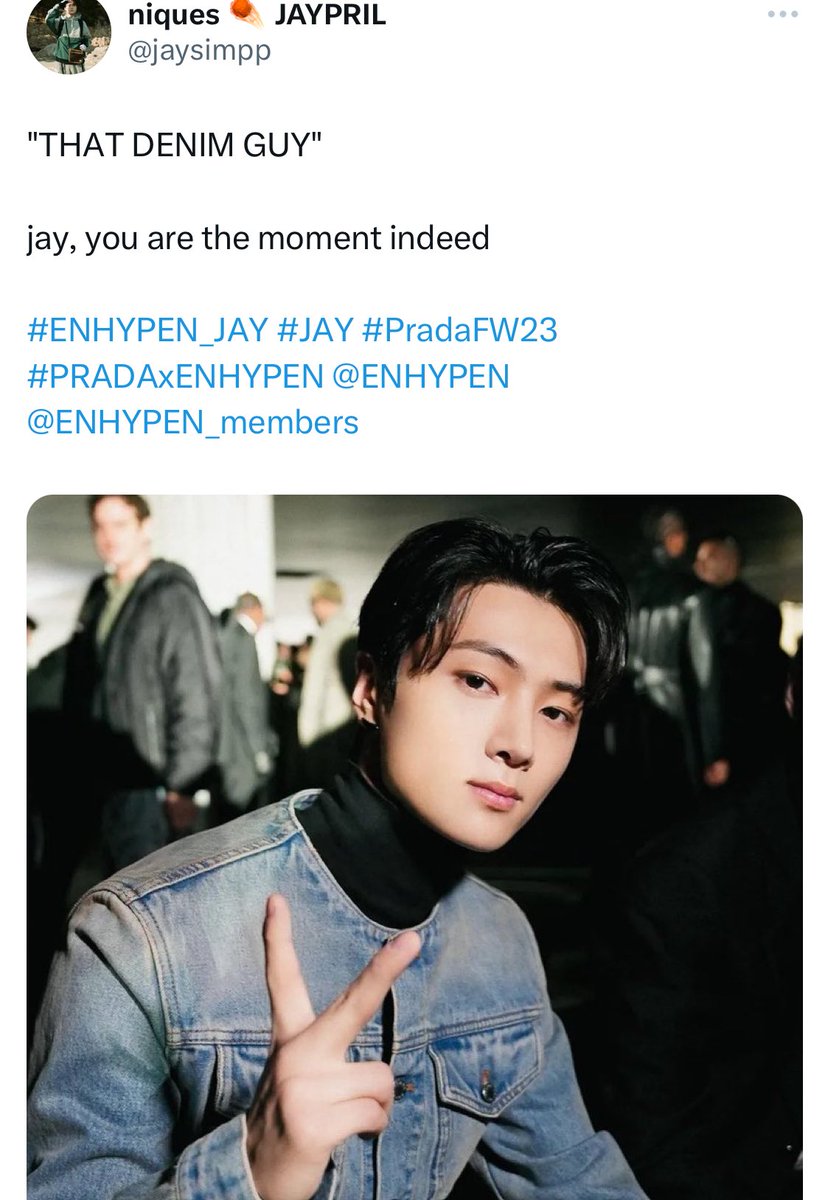 xo, 🦋 tweet media