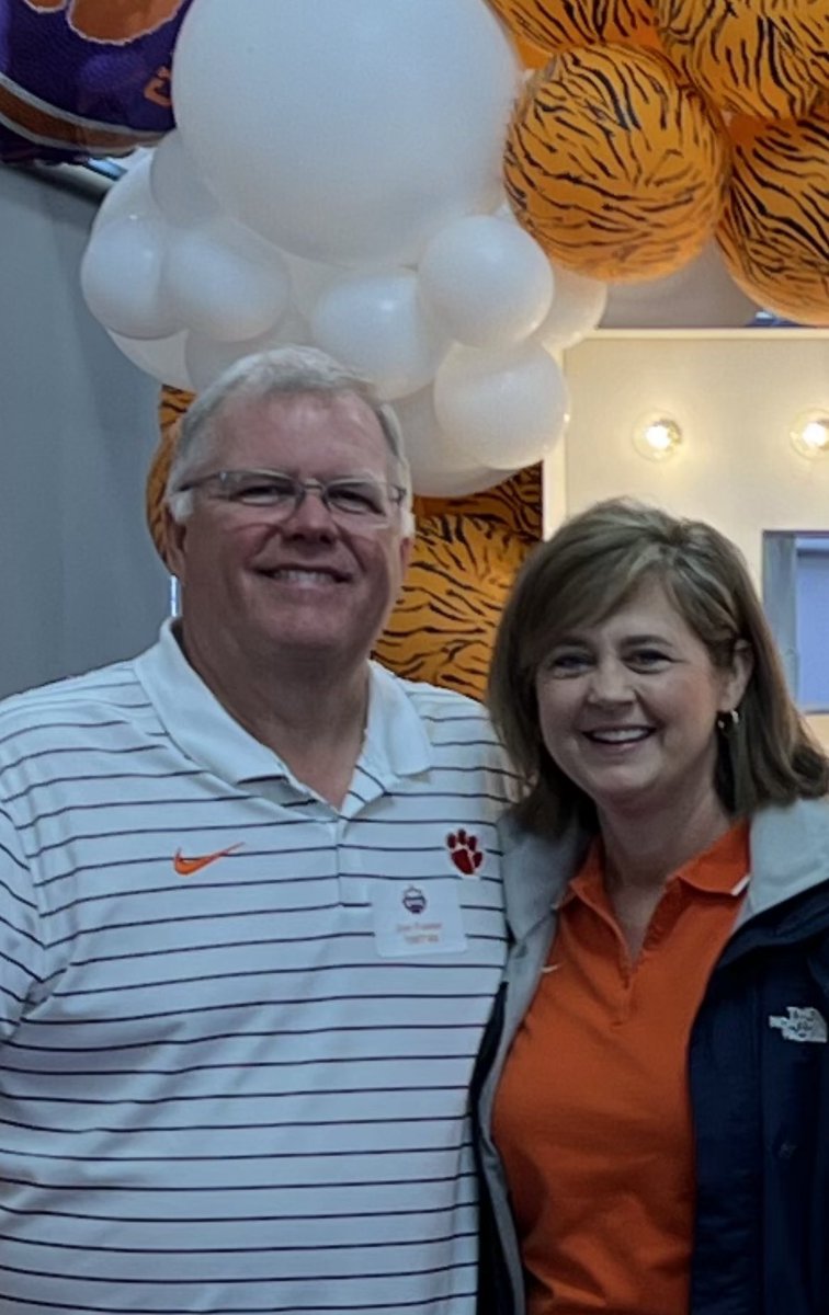 foster_patrice's tweet photo. 🧡💜Fun day in Clemson w @jbf8911  and @ClemsonFB. #footballreunion23 https://t.co/XkuVZA8icg