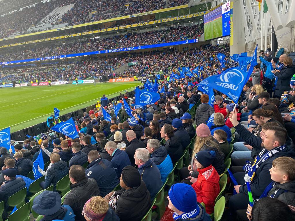 aoghan_c's tweet photo. FANTASTIC DAY for @longfordrugby with over 200 of our youths and families at #HeinekenChampionsCup #LEIvULS #somecraic @LeinsterBranch #FromTheGroundUp https://t.co/jx1Wn1affk