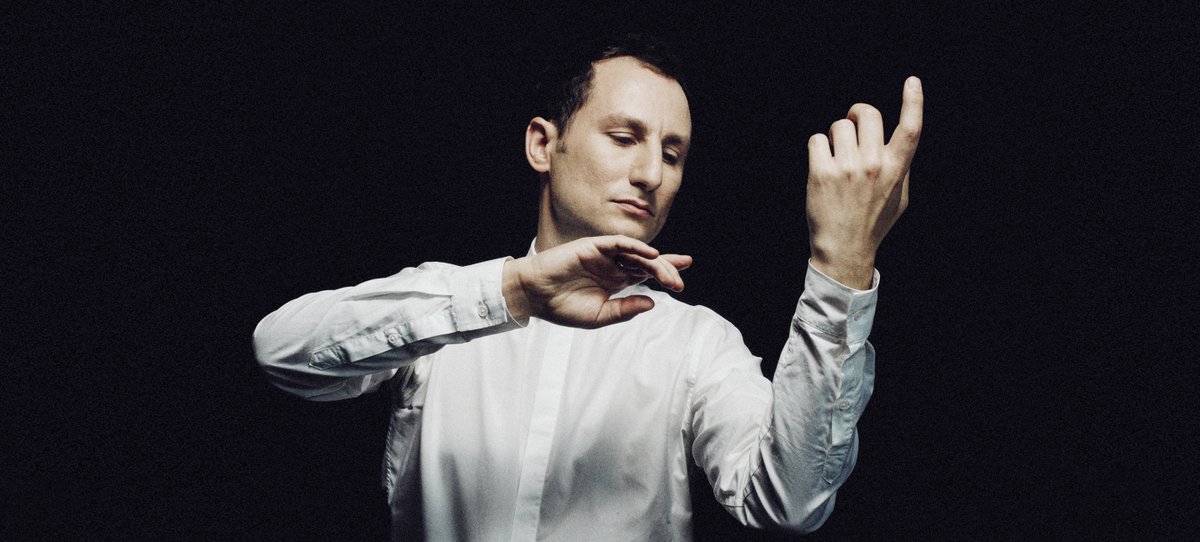 Violist <a href="/AntoineTamestit/">Antoine Tamestit</a> play-directs the <a href="/KapPotsdam/">Kammerakademie</a> this evening, in the first of two upcoming concerts in Germany.

🎟 Book tickets: kammerakademie-potsdam.de/event/kapmeets…

ℹ️ Discover Antoine: intermusica.co.uk/artist/Antoine…

#Intermusica #ClassicalMusic #Performance #Germany #Potsdam #Heidelberg