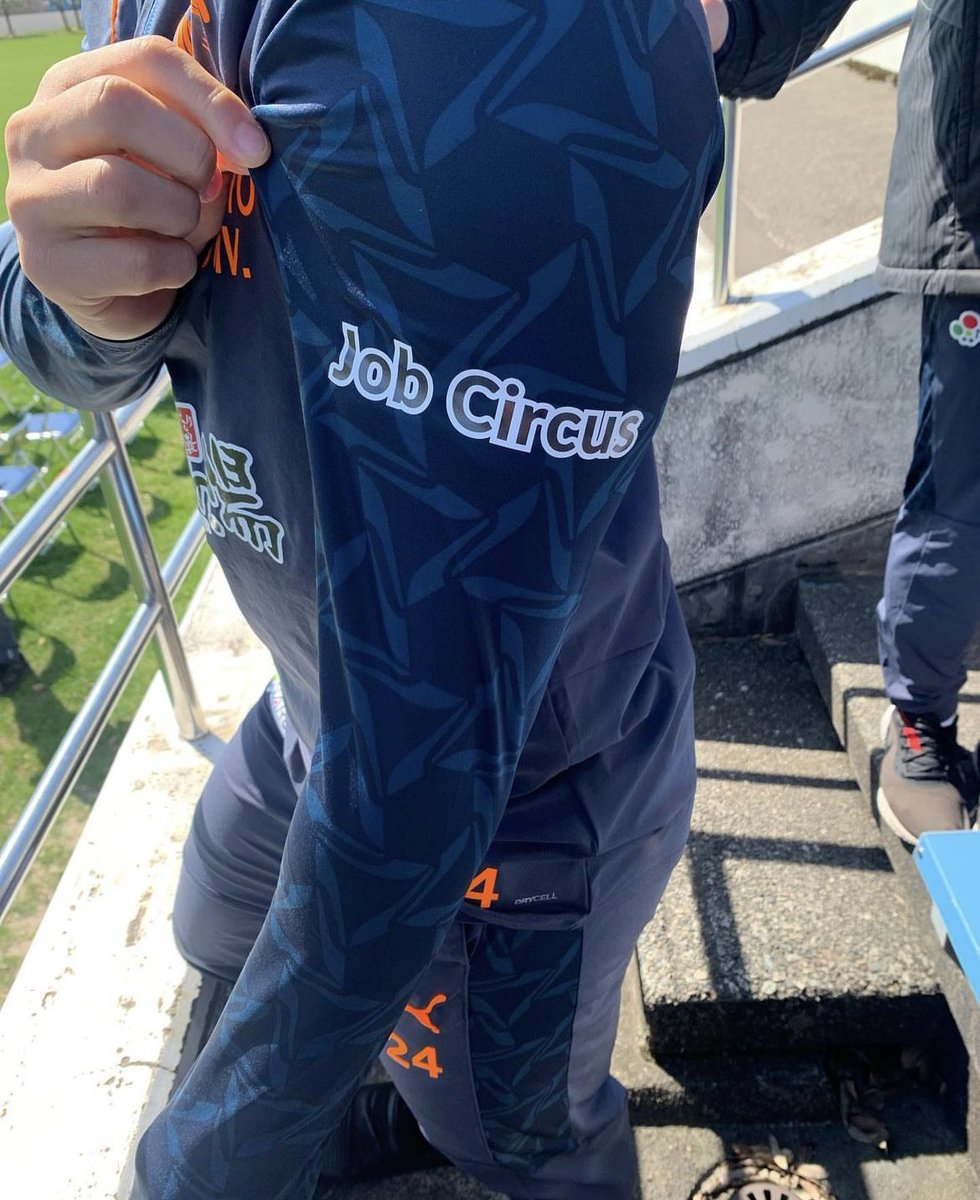 soccerseiryo's tweet photo. 今年度から

・湯けむり屋敷　和音の湯
・APEX Group 
・なるわ交通株式会社
・天然温泉　湯来楽（ゆらら）
・job circus

の5社にサポートして頂く事になりました！

今年1年応援よろしくお願いします！📣

#和音の湯
#APEX
#なるわ交通
#天然温泉湯来楽
#jobcircus https://t.co/5uCRGHEzB5