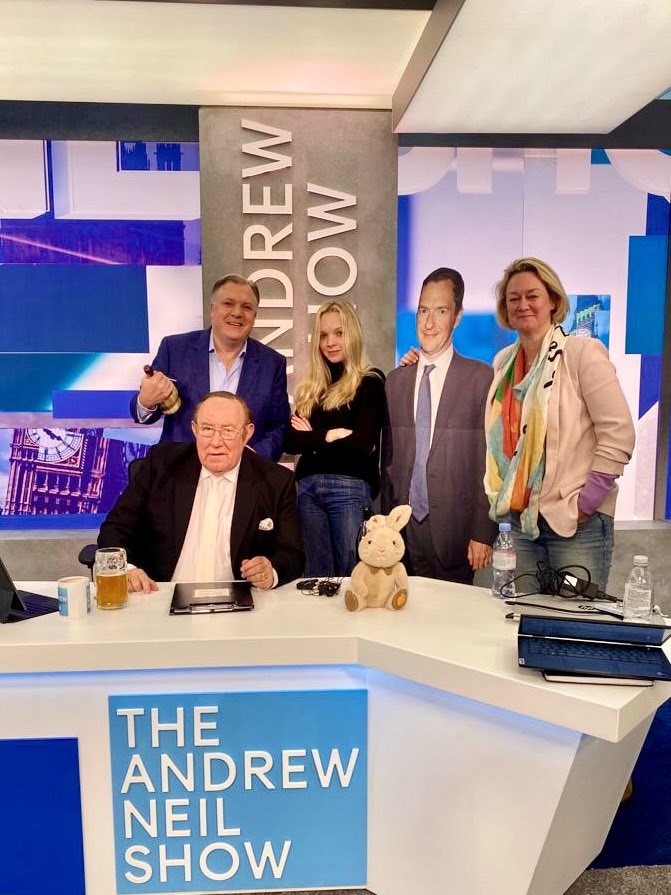 That’s a wrap on the third series of the Andrew Neil Show 👏 
@afneil @GillPenlington @edballs @George_Osborne @IJRumsey @louisa_compton #AndrewNeilShow