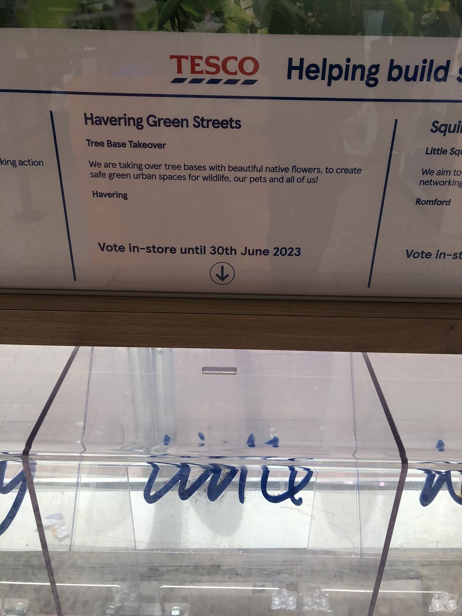 Woohoo! 💚💚 Please use your blue tokens in Tescos! 💚💚
We are now in the #communityprojects boxes in #Tescos across #Havering so please make sure you request your blue tokens and think of us 😁😁 Running from 1st April - 30th June 💚