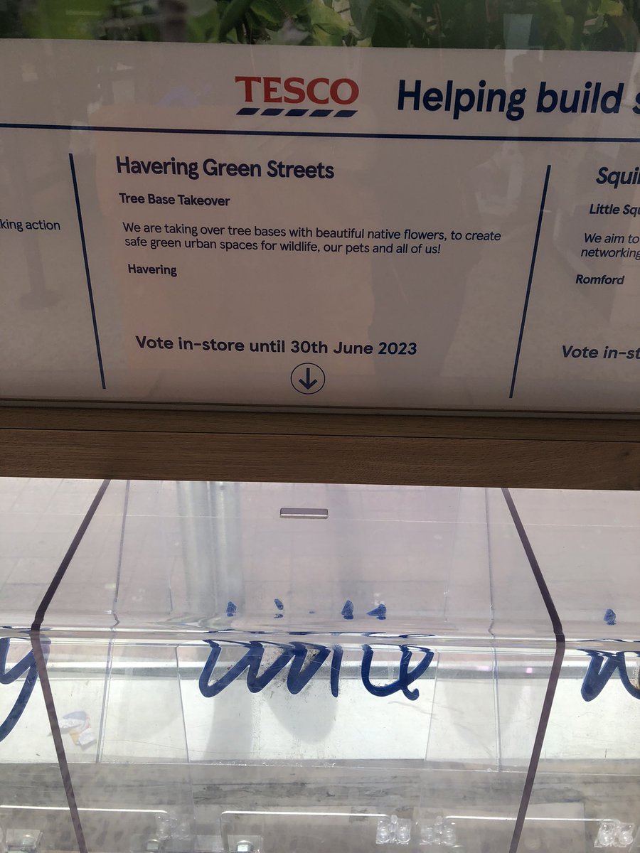 GreenHavering's tweet image. Woohoo! 💚💚 Please use your blue tokens in Tescos! 💚💚
We are now in the #communityprojects boxes in #Tescos across #Havering so please make sure you request your blue tokens and think of us 😁😁 Running from 1st April - 30th June 💚