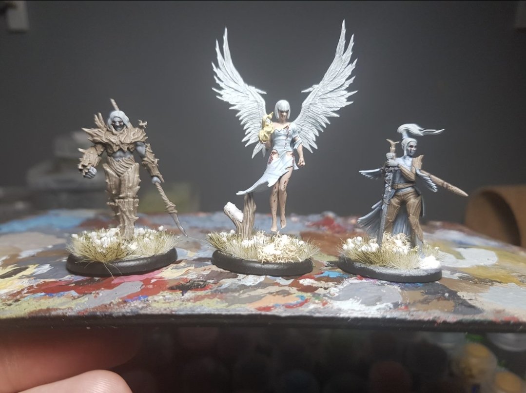 discarded_aces's tweet photo. @PeterGordo I started her cos I had this idea. Then I remembered I dont like neverborne so never finished the crew. https://t.co/FcQfOC4VcQ
