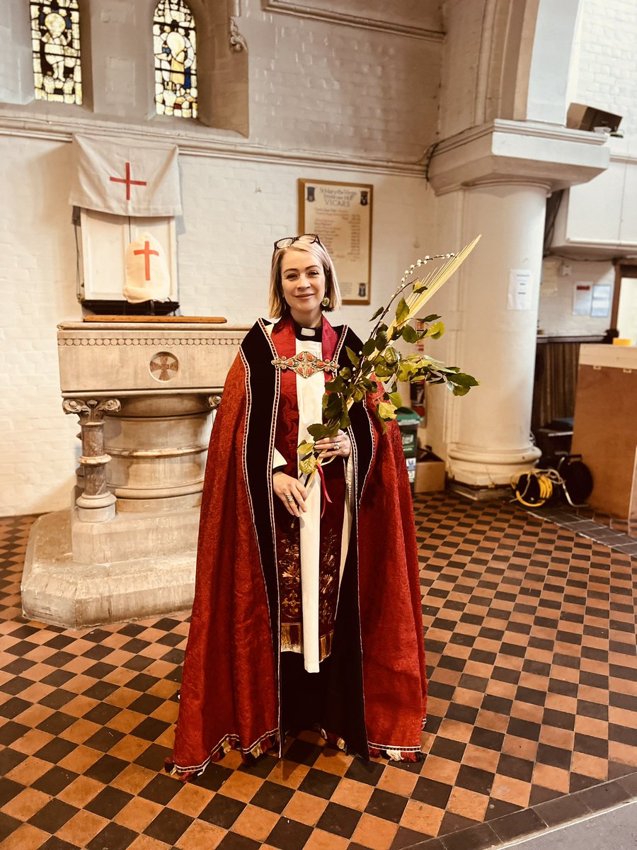 Lovely to wear Percy Dearmer’s Cope for Palm Sunday at St Mary’s. #palmsunday2023