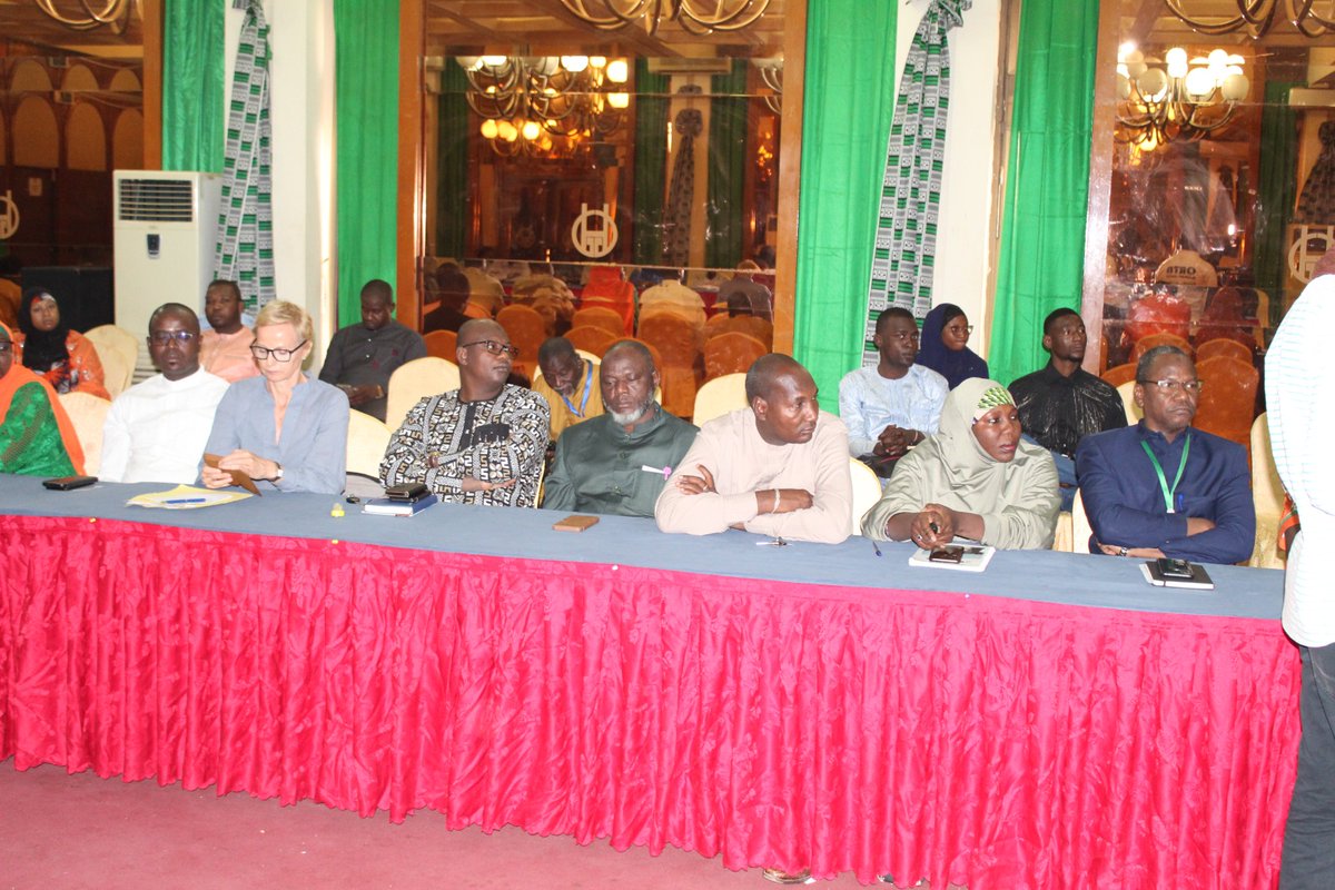 cndhniger's tweet photo. La Vice-Présidente de la CNDH Mme Kako Fatima a présidé  ce jeudi 30 mars 2023  la cérémonie officielle d’ouverture d’un atelier de renforcement des capacités des Organisations de la  Société Civile sur les questions de promotion et protection des Droits Humains. https://t.co/D4Zl1LtZZb
