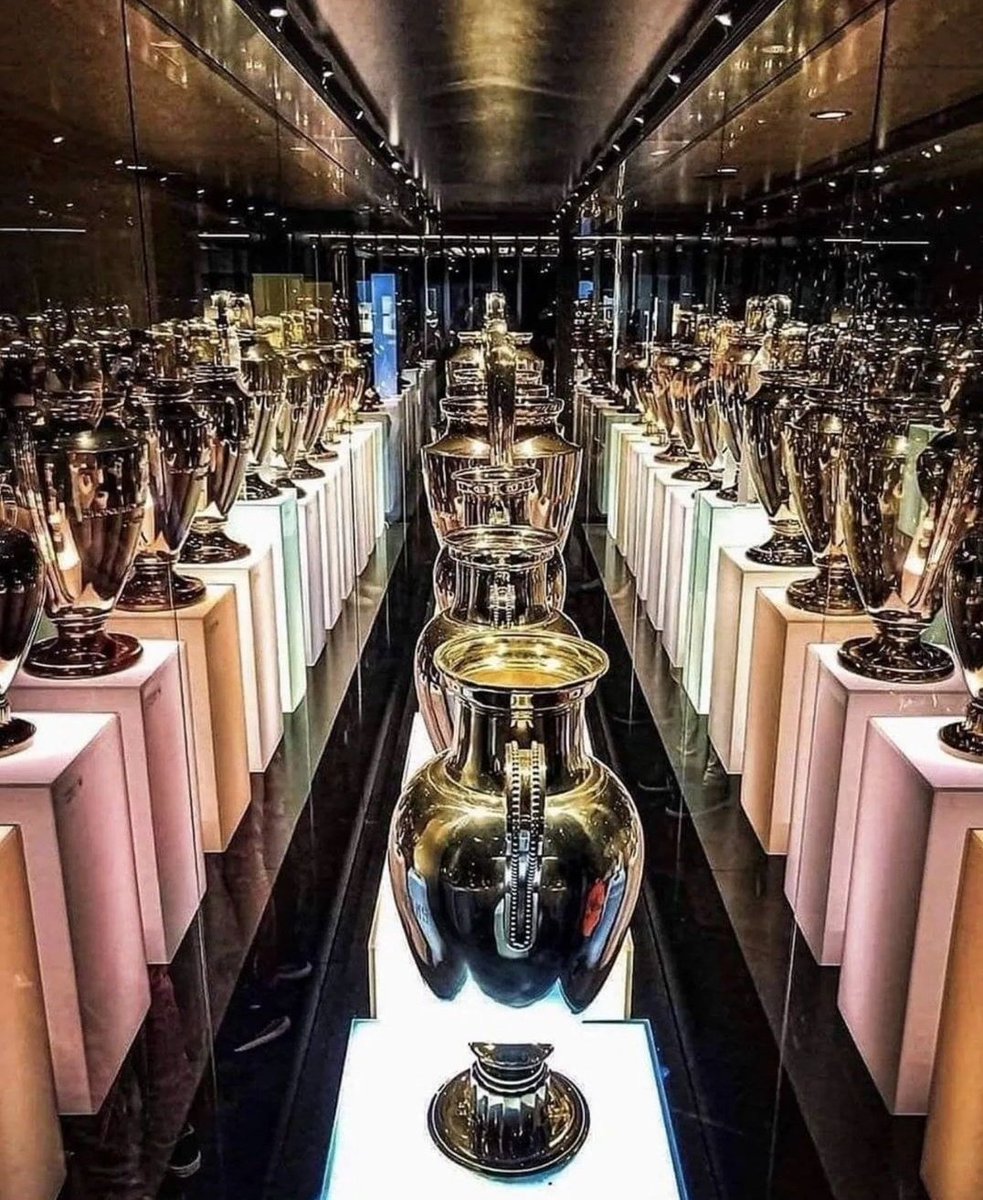 La GRANDEZA del Real Madrid. 👑