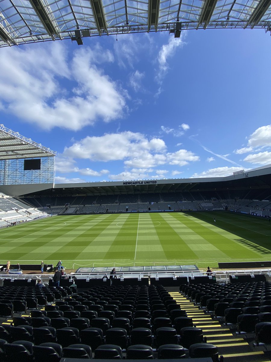 Match Prep done ☑️ 

Pitch looks class for #NUFC VS #MUFC