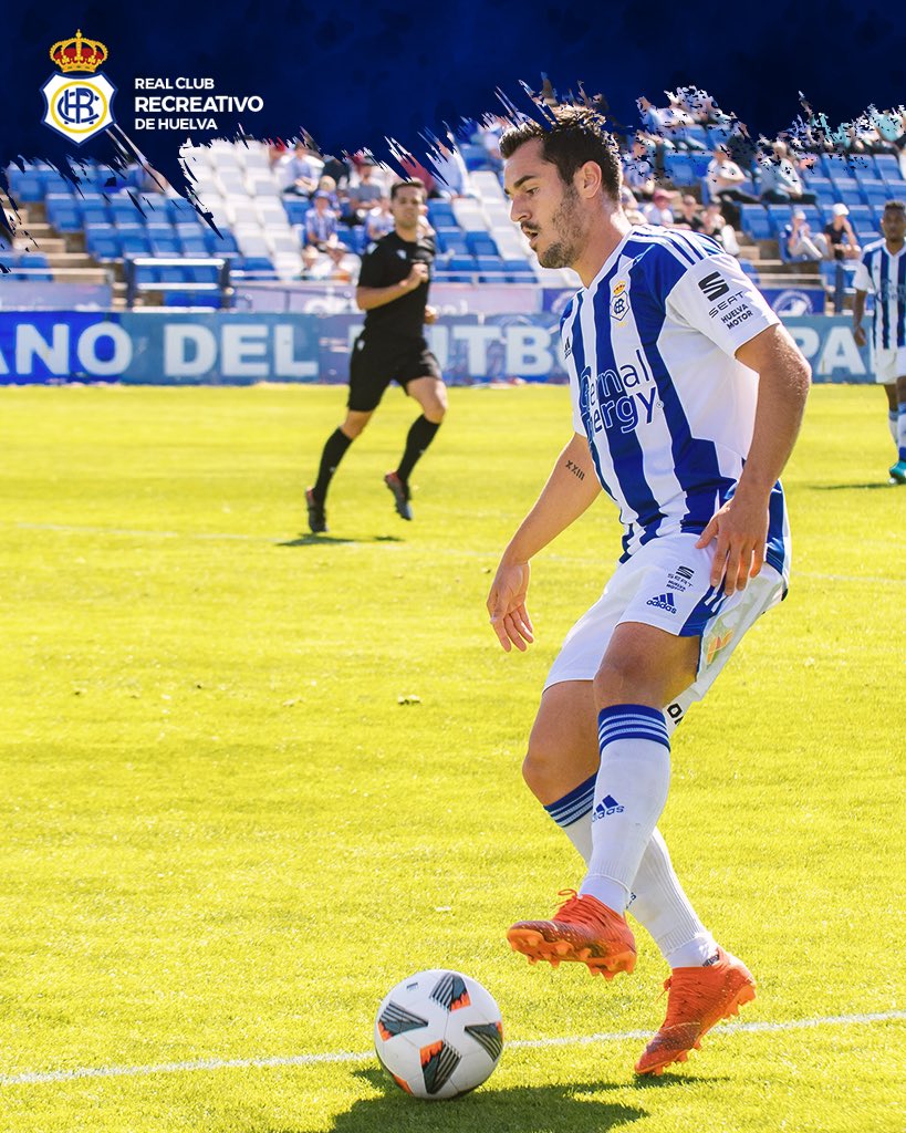 recreoficial's tweet photo. ⏱️ 85’ |2-0| ¡Vamos, Decano! 💪💪💪
#RecreUtrera #DeTuManoRecre https://t.co/lVzyOlx2Sl