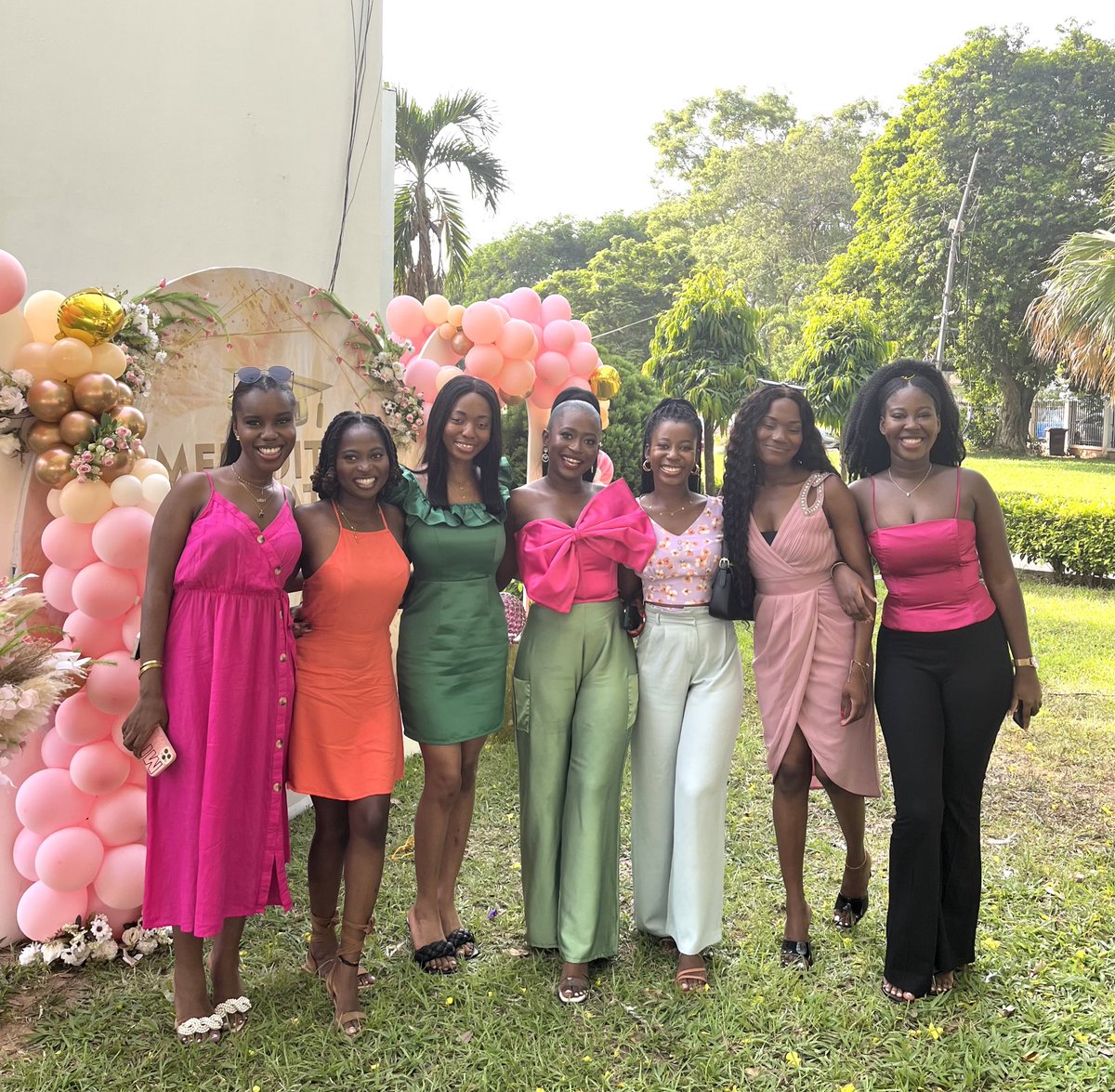 maaame___'s tweet photo. showed out for @_Mdith ‘s grad party yesterday 💗 https://t.co/RaF0r0F0w9