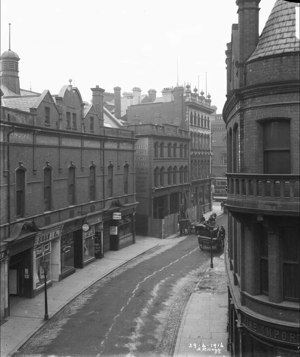 Belfast Walking Tours tweet media