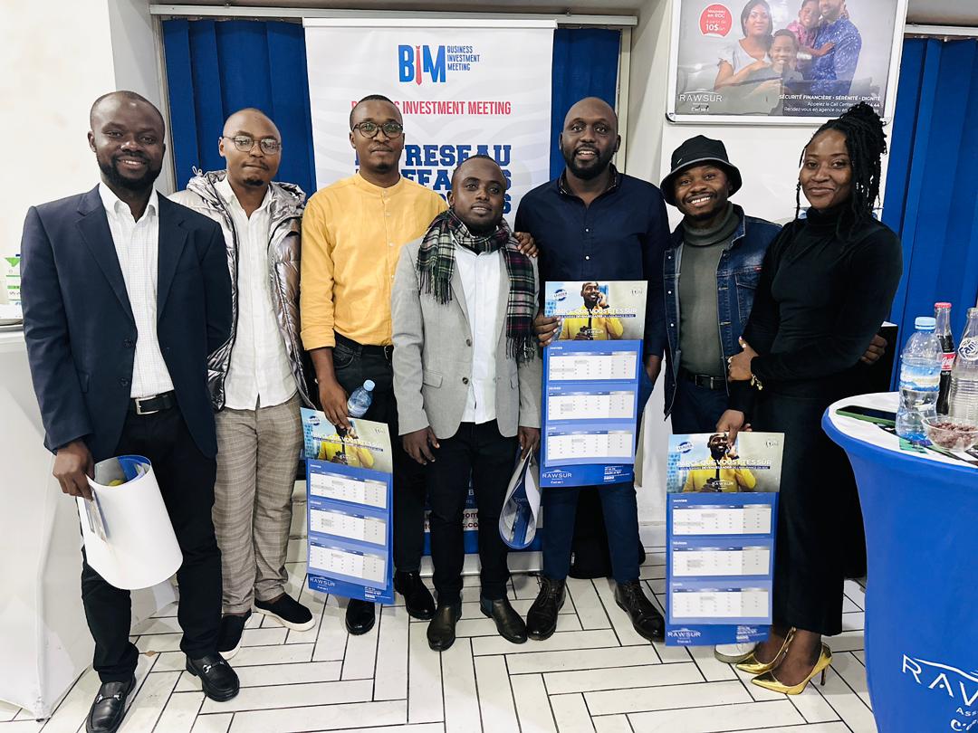 jerryatlanta's tweet photo. #Afterwork chez notre nouveau partenaire la #RAWSUR et séance de travail avec la nouvelle équipe de @Bim_Officiel.
Le #Réseautage reste la clé !
#BIM #Networking #Partenariat #Entrepreneur #InvestirEnRdc #RDC
Activez pour voir l’image en plus grand.
2/2t https://t.co/HzCDH6OyvP