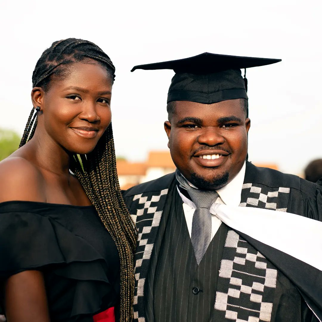 theHonNii's tweet photo. Glory to God 🎓💯
MBA  successfully bagged ‼️
Yo @mr_wemz now I get my pics oh😂

Cc
@calebpappoe @EFNkrumah1 @PeabaNana @IkeManu1 @isaac_nyan @Mrbelgium1 @Maabeezy_ @Daavi_aku_ https://t.co/C3WpRO0C8x