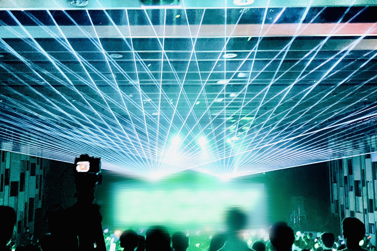 rk_wing_naiff's tweet image. [NAIFF]
2023.04.02 大手町三井ホール

MIKU BREAK ver.1.1 東京公演

レーザー演出をNAIFFが担当しました。

@MIKU_BREAK  
ありがとうございました💥
#MIKUBREAK #初音ミク #CONDENSE