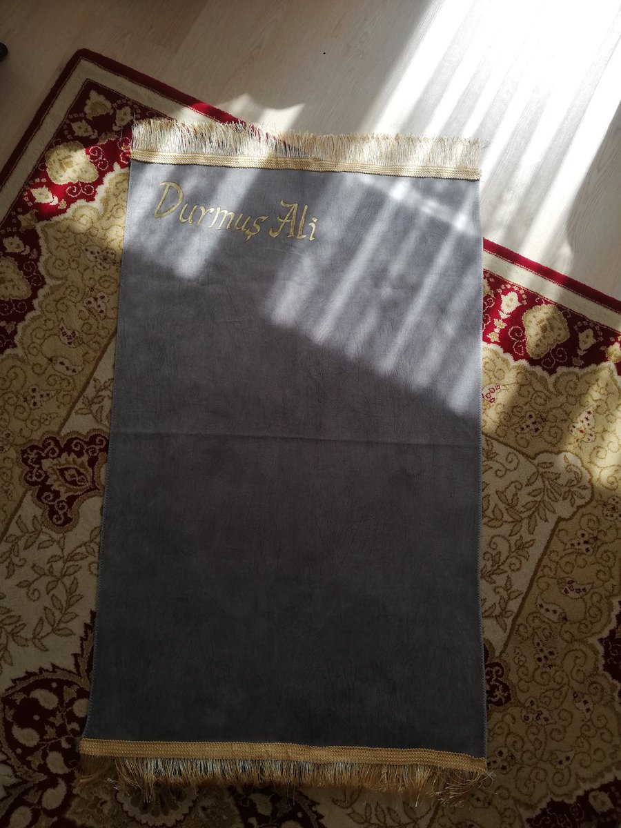 İman üzere olmayı, 
İman üzere kalmayı, 
İman üzere ölmeyi, 
Nasip eyle Ya Rabbi🌹