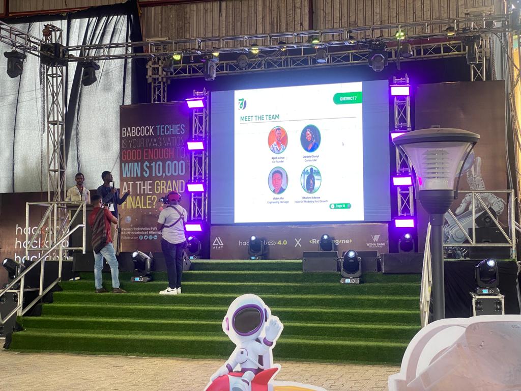 PeevaCutie's tweet photo. Check out the teams that made it to the grand finale of the ongoing #AlatHackaholics4 for the Babcock University edition. https://t.co/J9dymzRko8