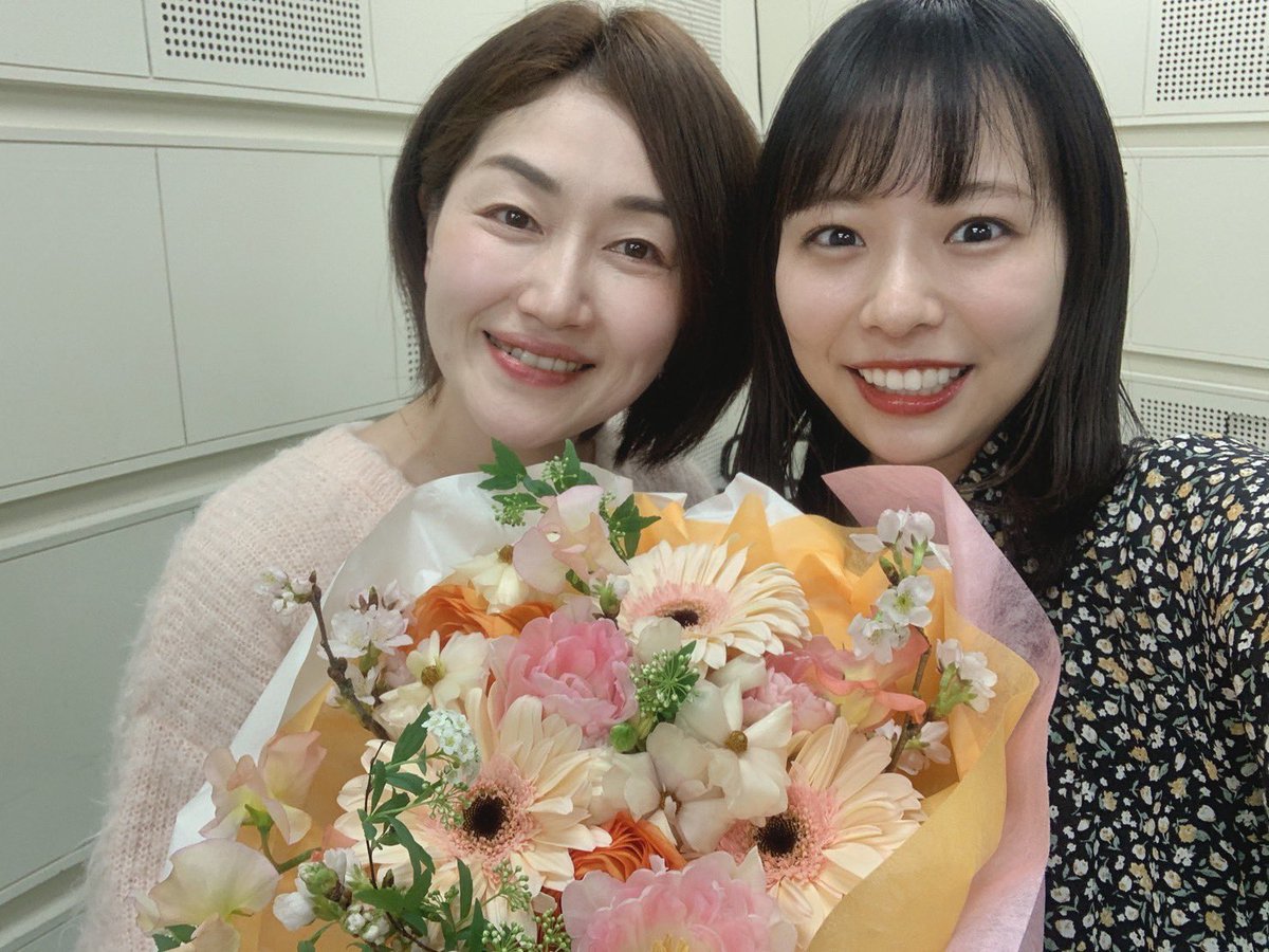 sound1494's tweet photo. 今日の放送で谷口笑子アナウンサーは卒業でした🌸
1年3ヶ月の笑子優子コンビお疲れ様でした🎓
OKAYAMA SOUND MAGAZINE来週が最終回です…！

#サウンドrsk https://t.co/1INF1ToIi4
